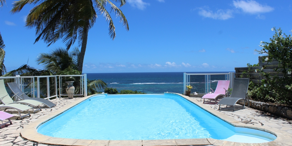 Location Villa Autre Bord au Moule en Guadeloupe - Ref : AG236