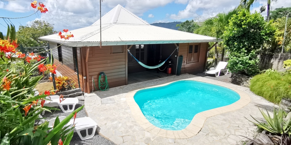 Location Villa à Sainte Anne en Martinique - Ref : M059