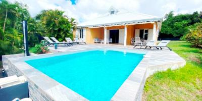 Location Villa à Sainte Anne - Guadeloupe Ref G048DE
