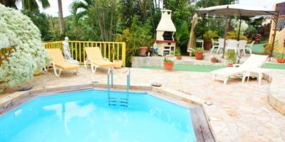 Location Villa à Sainte Anne - Guadeloupe Ref G068A