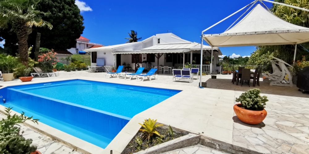 Location Villa les Orchidées aux Abymes en Guadeloupe - Ref : AG377
