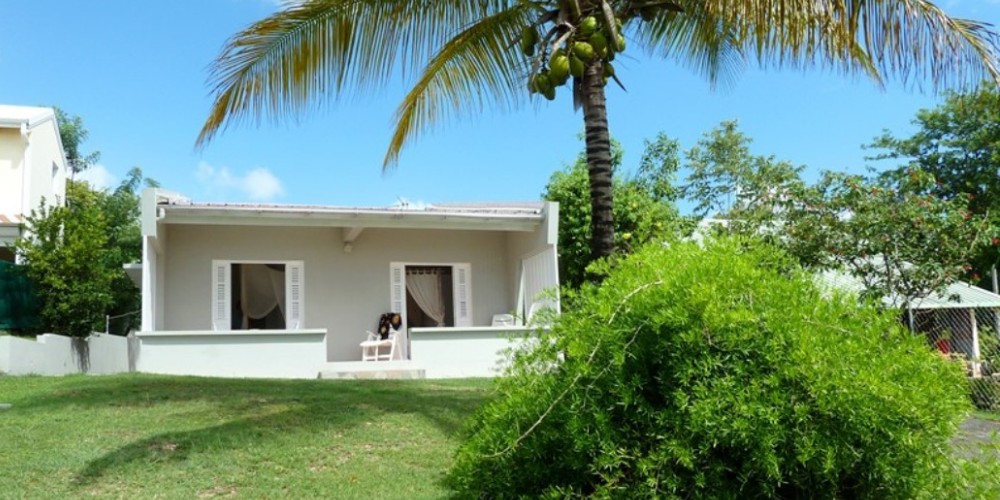 Location Villa au Diamant en Martinique - Ref : M040